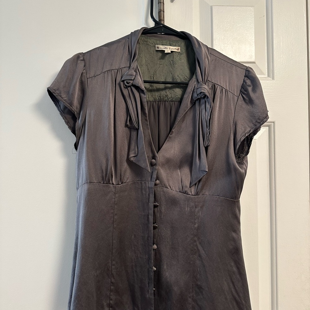 Gray Short Sleeve Blouse with Tie Neck